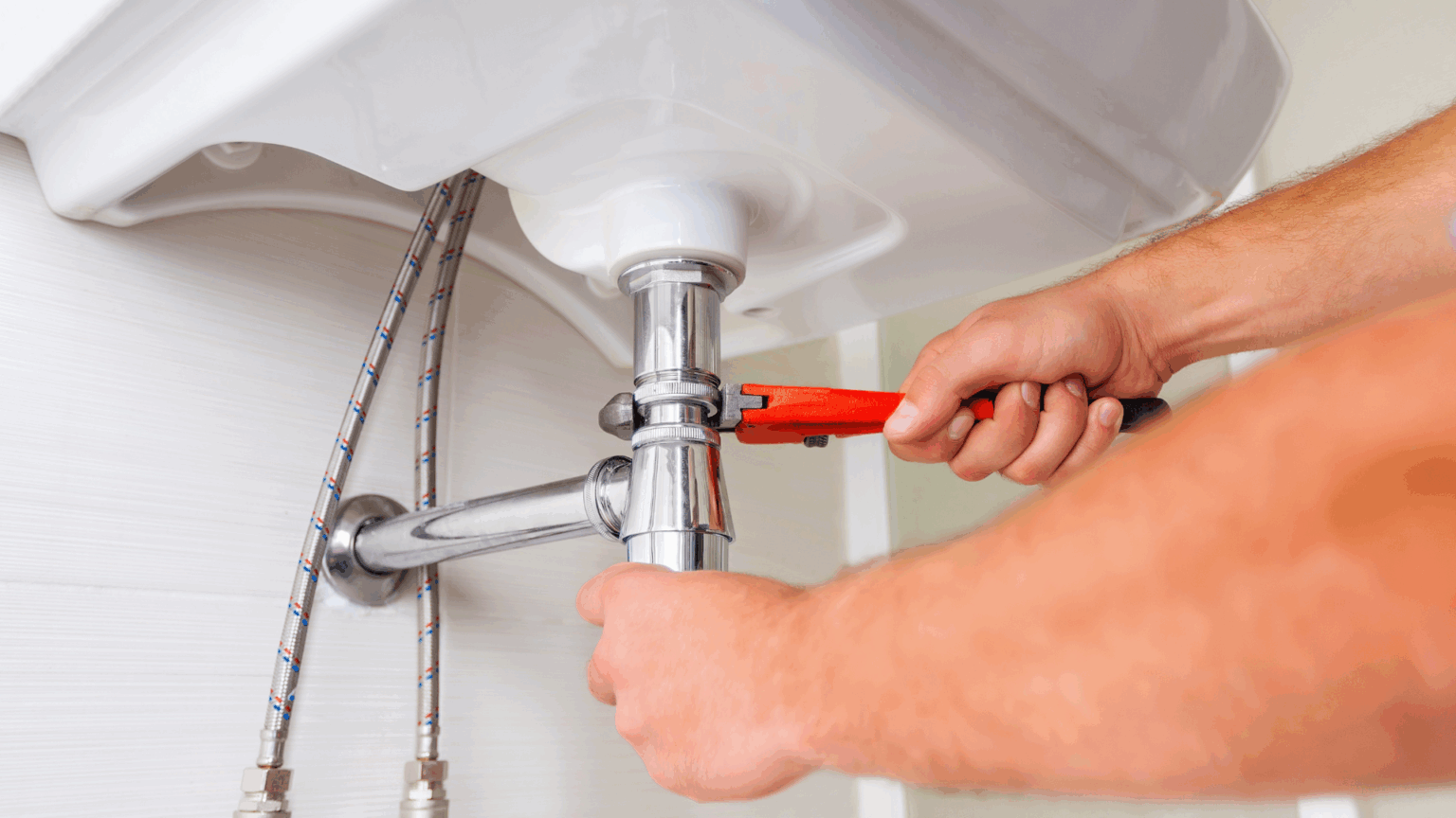 Instalación completa de fontanería para reformas de baños